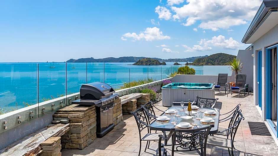 Blue Pacific Apartments