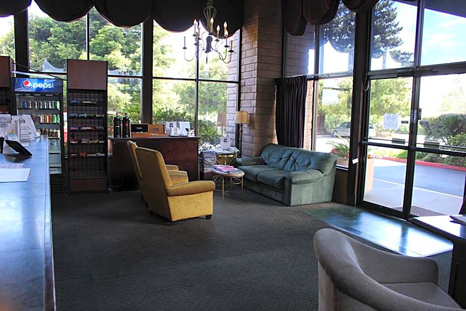 Days Inn & Suites by Wyndham Sunnyvale