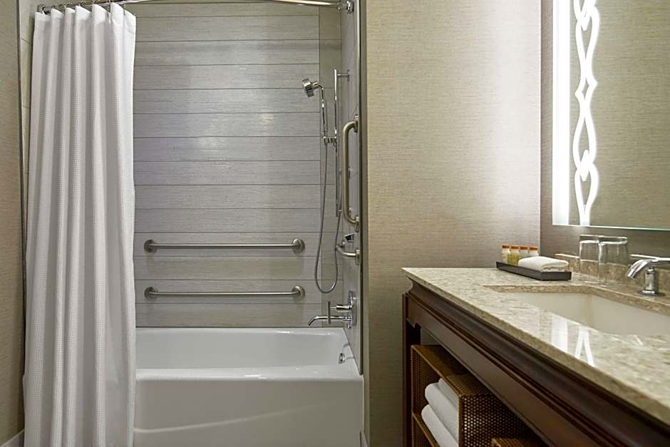 Renaissance by Marriott Dallas at Plano Legacy West Hotel