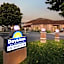 Days Inn by Wyndham Fontana / Rialto