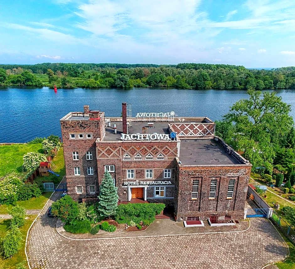 JACHTOWA Hotel i Restauracja