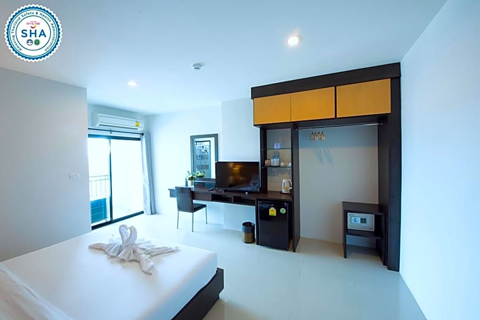 Lee Hotel