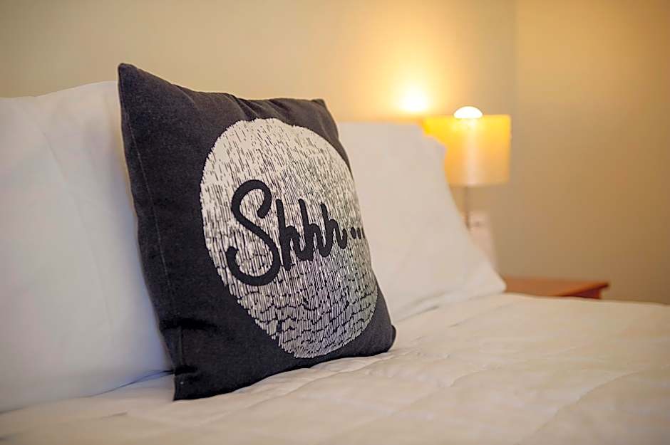 Albert Number 6 Motel