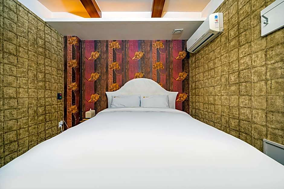 Andong Hotel
