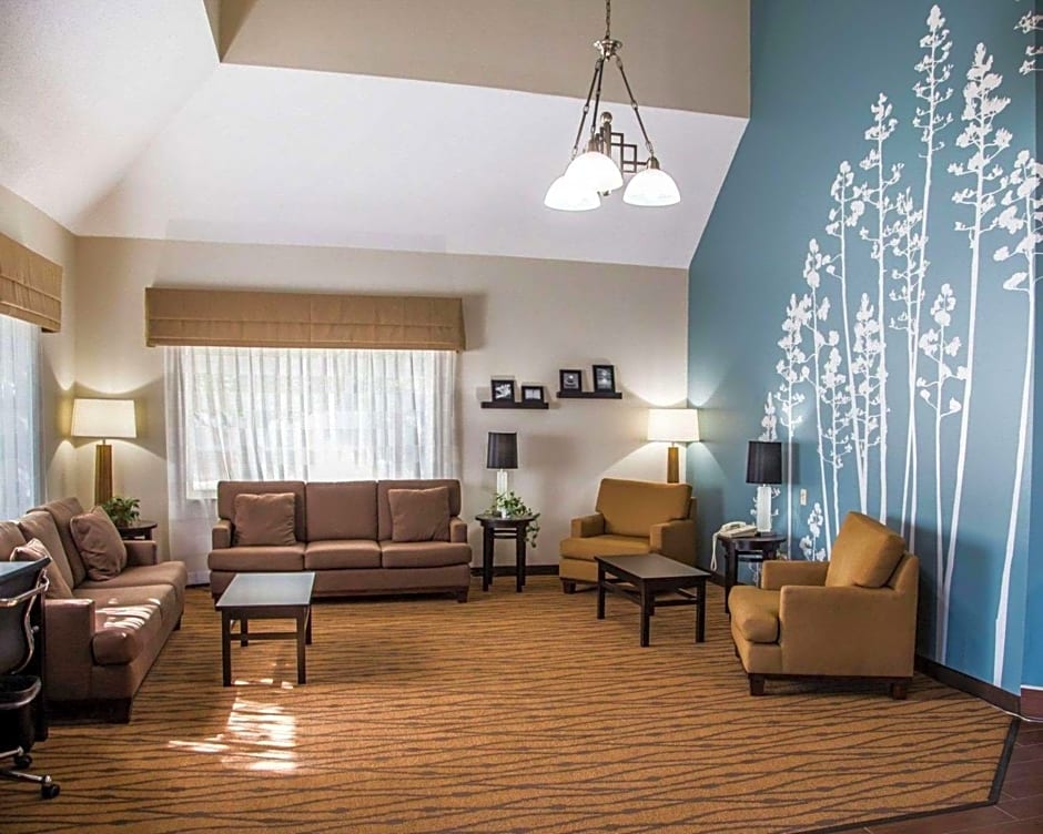 Sleep Inn and Suites Davenport