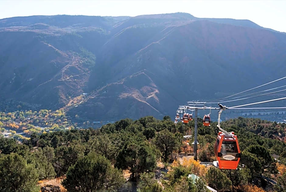 Photo 1 of 1 of Hampton Inn Glenwood Springs