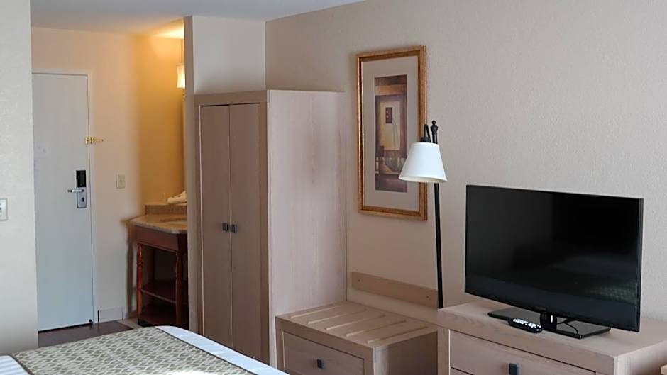 Baymont by Wyndham Stevens Point