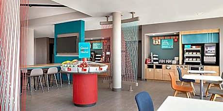 avid hotels - Detroit - Warren By IHG