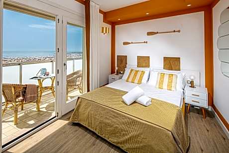 Classic Twin/Double Room with Sea View