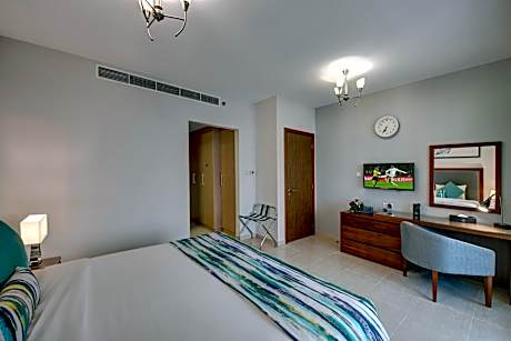Two-Bedroom Apartment with Balcony