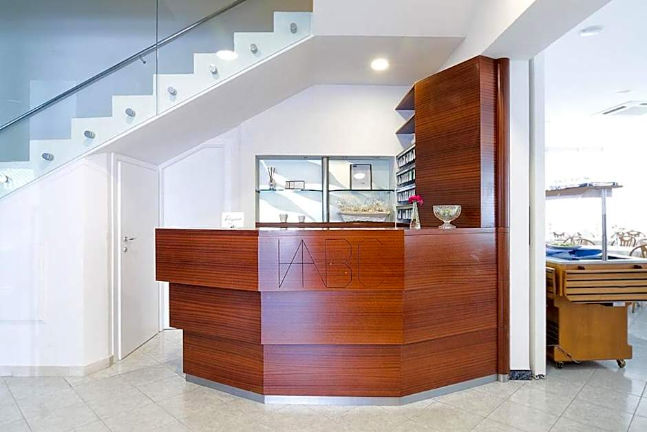 Hotel ABC