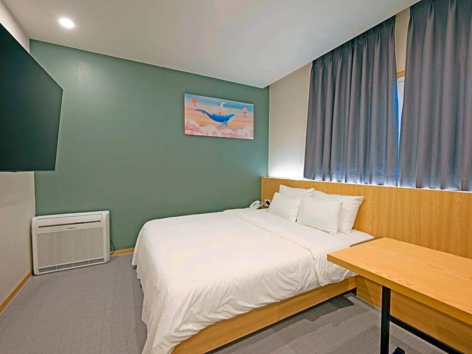 창원 호텔 레오 팔용점