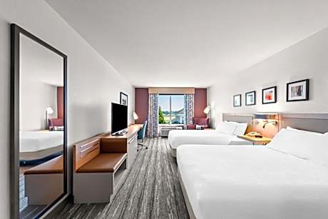 Queen Room with Two Queen Beds