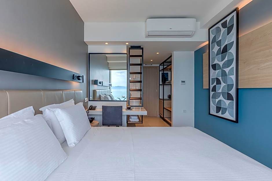 Avra Hotel