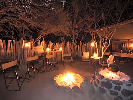Quatermains 1920s Safari Camp