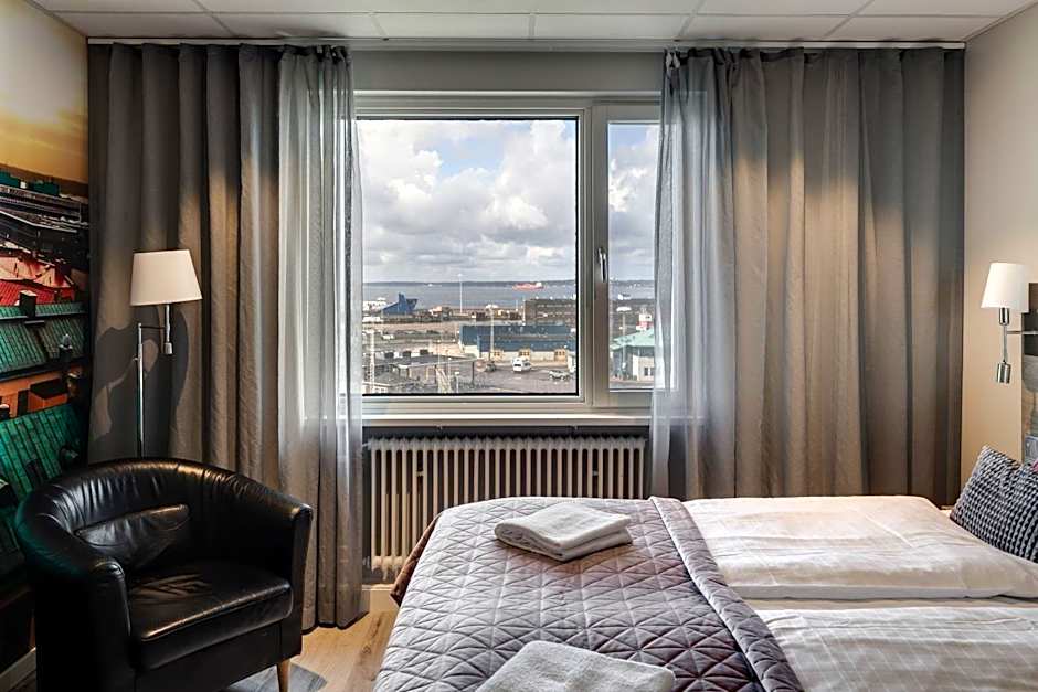 Dream - Luxury Hostel