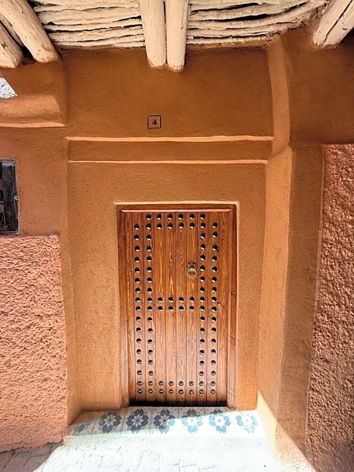 Riad Yu Yu