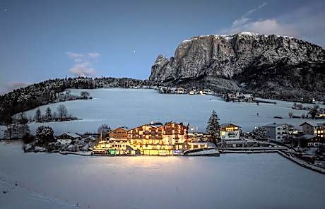 Hotel Emmy - five elements