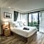 Summit Windmill Golf Suite Hotel at Suvarnabhumi