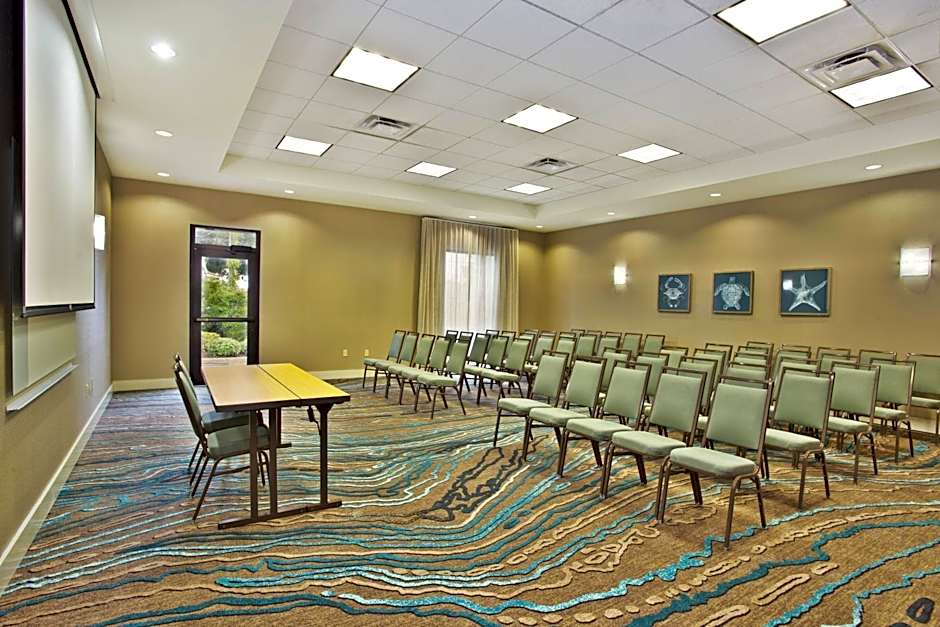 Courtyard by Marriott Gulfport Beachfront