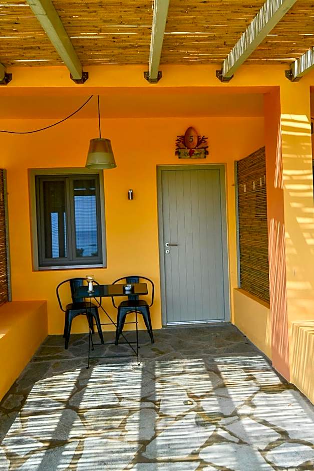 Rooster Guesthouse Rooms