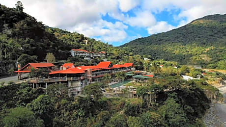 Ayawan Hot Spring Resort