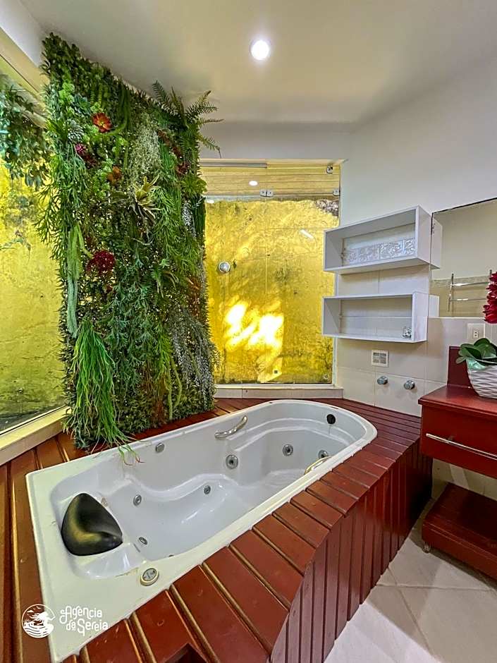 Casa c/piscina e vista p/ Ilha das Cabras em Piúva