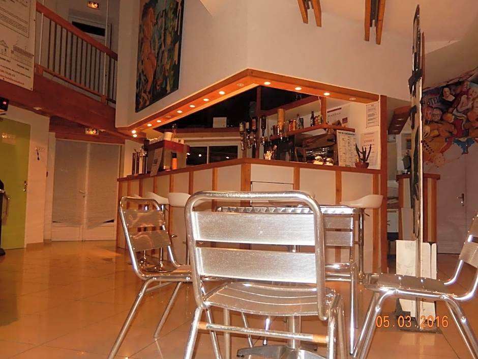 Hôtel Eco Logis Espace Bellevue