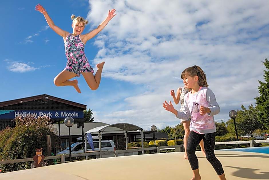 Te Anau Top 10 Holiday Park and Motels