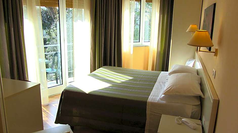 Hotel Ausonia