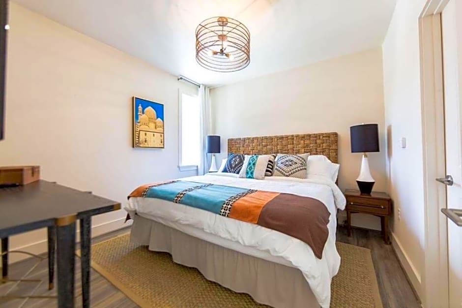 The Bishop Arts Hotel by Qresorts