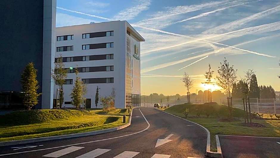 Holiday Inn Paris CDG Airport By IHG