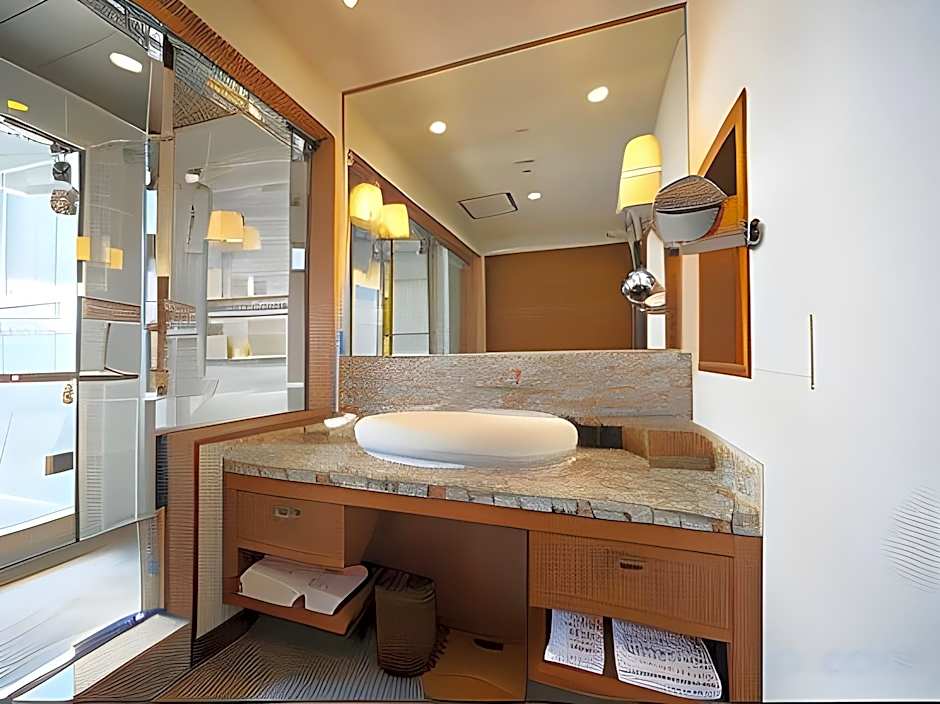 Hotel Coco Grand Takasaki