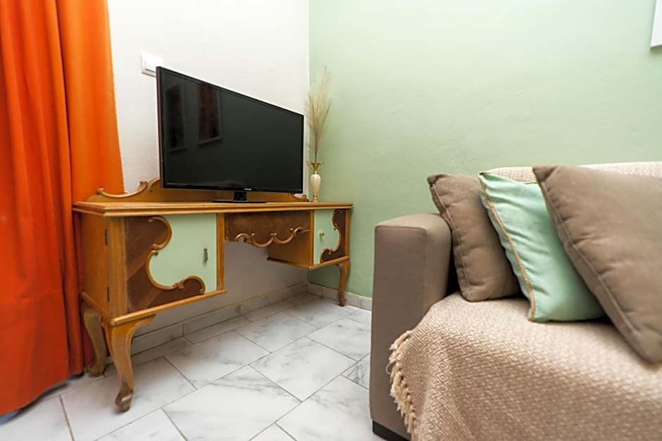 Dimitris City Break Apts