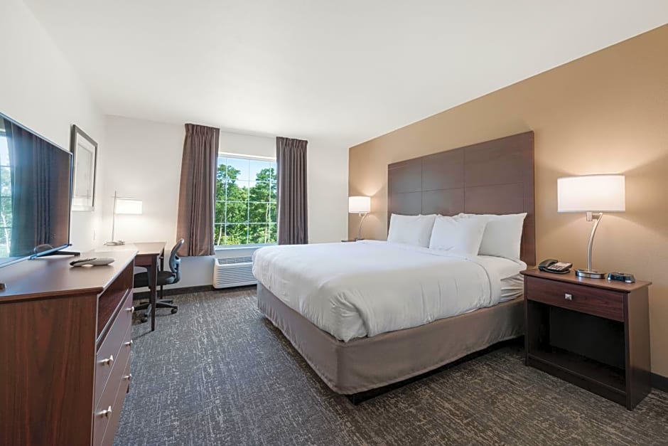 Cobblestone Hotel & Suites - Urbana