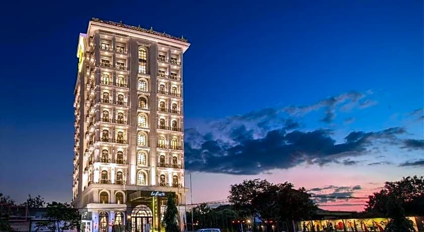 Lafayette Boutique Hotel