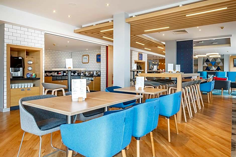 Holiday Inn Express Walsall M6 J10 By IHG