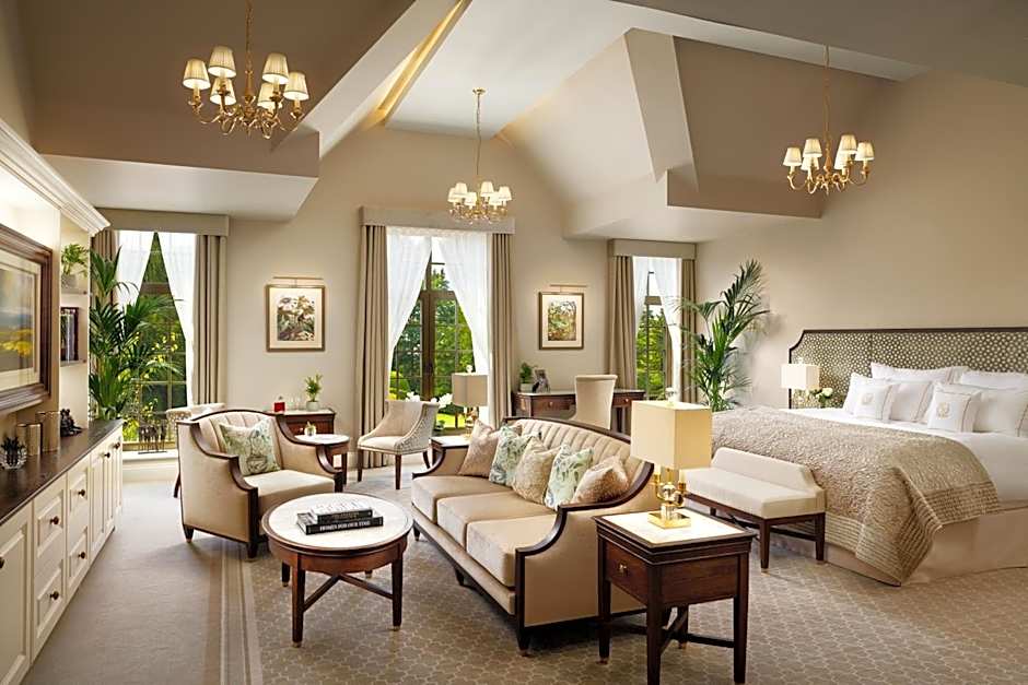 Photo 1 of 3 of Superior Suite