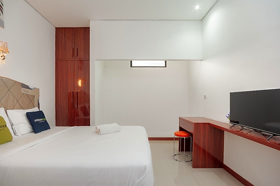 Urbanview Hotel Amarilis Sentul Bogor by RedDoorz