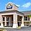 Days Inn & Suites by Wyndham Fort Valley
