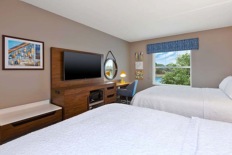 Photo 1 of 4 of 2 Queen Beds, Hearing Accessible