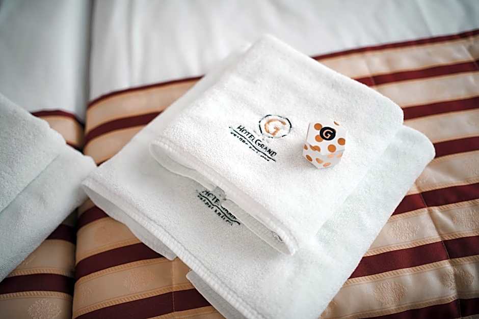 Hotel Grand