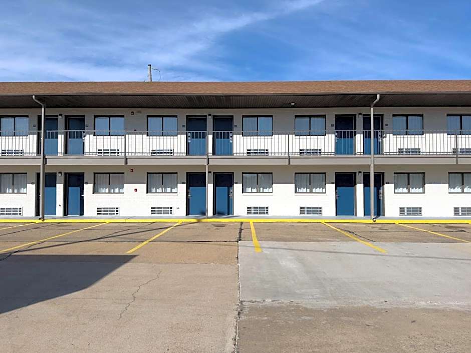 Motel 6-Dyersburg, TN