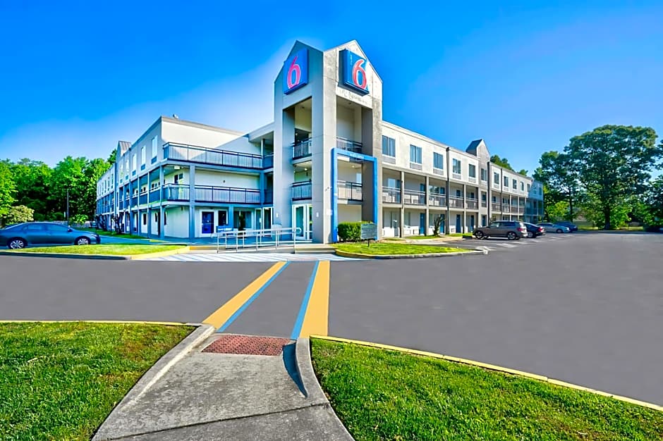 Motel 6 Virginia Beach