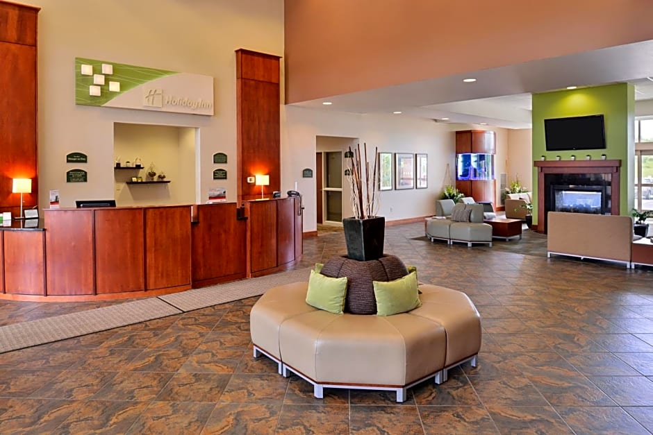 Holiday Inn Madison at The American Center by IHG