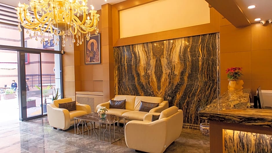 LOTUS PARK HOTEL
