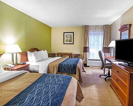 Queen Room with Two Queen Beds - Non-Smoking