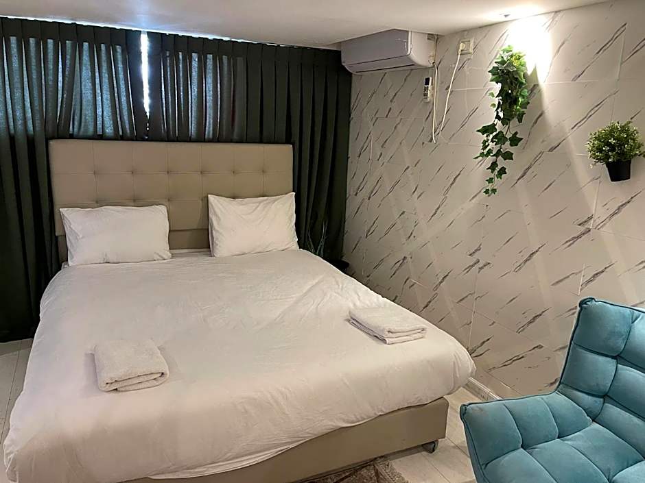 Elven Hotel