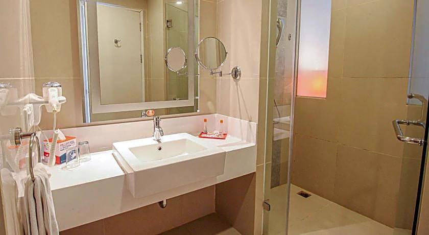 Harris Hotel Pontianak