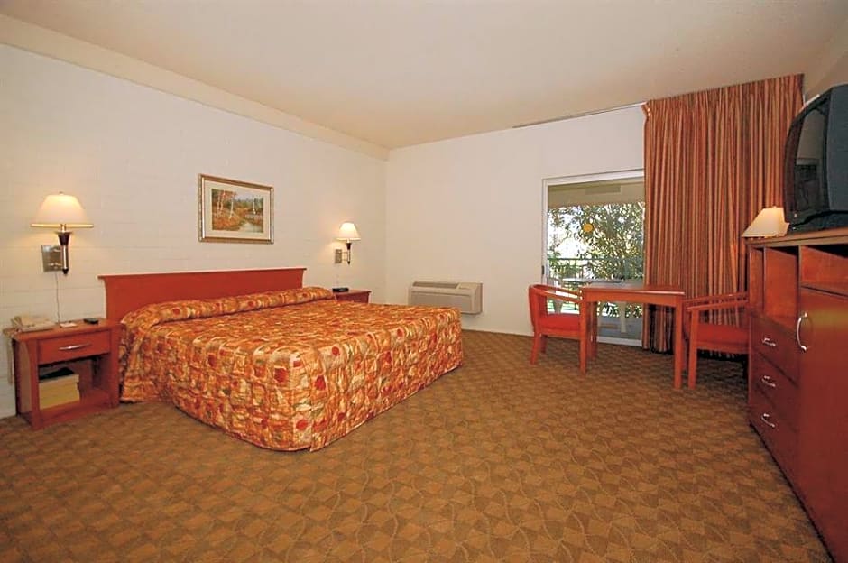 Windemere Hotel & Conference Center